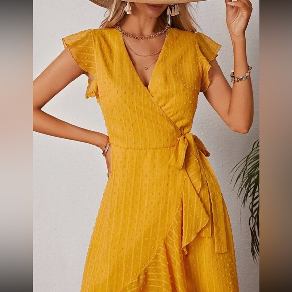 Boho Swiss dot ruffle hem knot side wrap dress - Picture 2 of 5